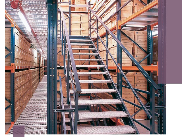 Лестницы складские прочные и безопасные под ключ в Кандалакше