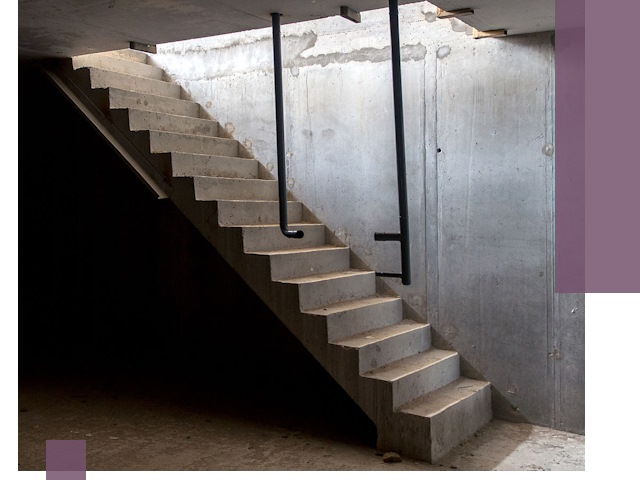 Изготовление и монтаж лестниц в подвале в Кандалакше