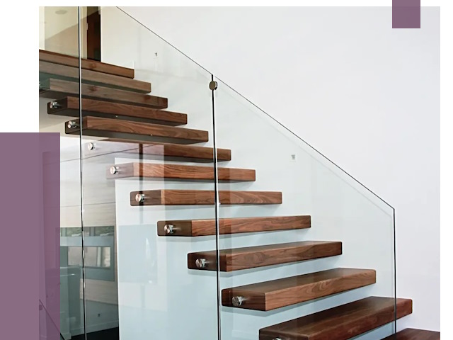 Стеклянные перила для лестницы в Кандалакше от 14649 руб.