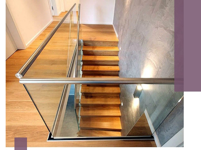 Перила для лестницы в доме — изготовление и монтаж в Кандалакше