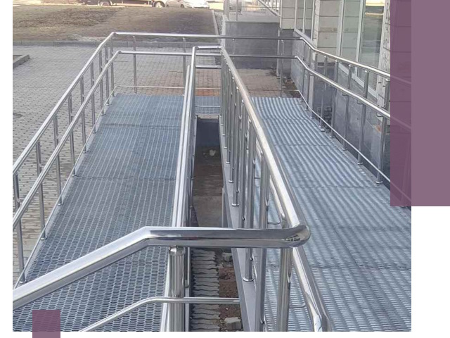 Монтаж пандусов любой сложности в Кандалакше за короткие сроки