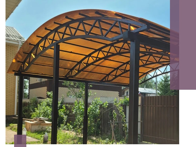 Изготовление навесов под ключ в Кандалакше из качественных материалов