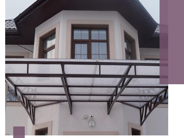 Козырьки из поликарбоната под ключ в Кандалакше