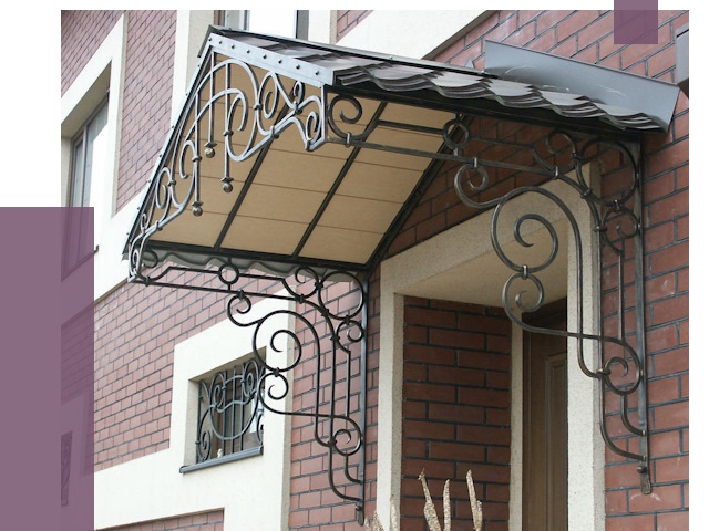 Двускатные козырьки в Кандалакше под ключ от 12629 руб.